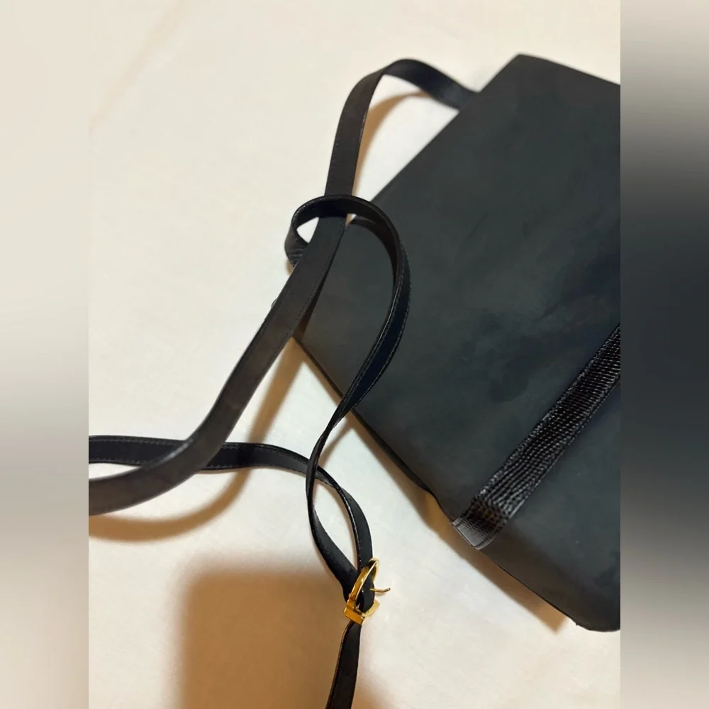Salvatore Ferragamo Black l shoulder/crossbody‎ Bag with gold accents